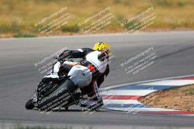 media/Apr-30-2023-CRA (Sun) [[020fcf5d43]]/Race 3-1000 Amateur Supersport/